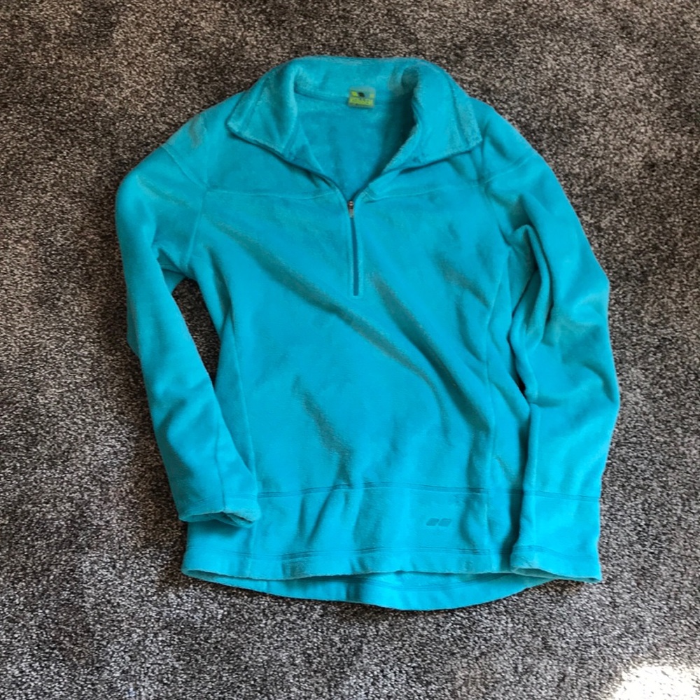 Fuzzy blue sweatshirt